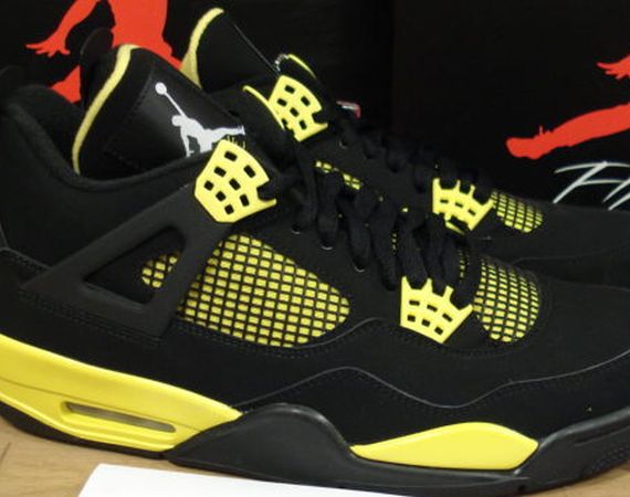 air-jordan-iv-thunder-available-early Air Jordan IV: Thunder Available Early on eBay