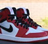 air-jordan-1-bulls-releasing-9