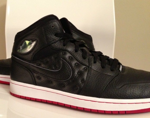 Air Jordan 1 Retro ’97 “Playoffs” Air Jordan 1 Retro ’97 “Playoffs”
