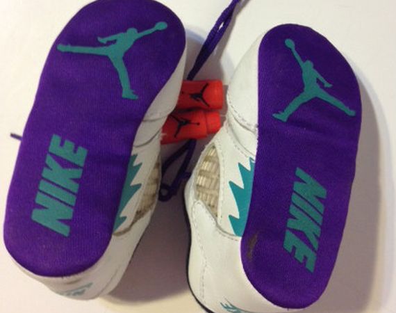 Air Jordan V Grape 1990 Toddler Size OG Air Jordan V Grape 1990 Toddler Size OG