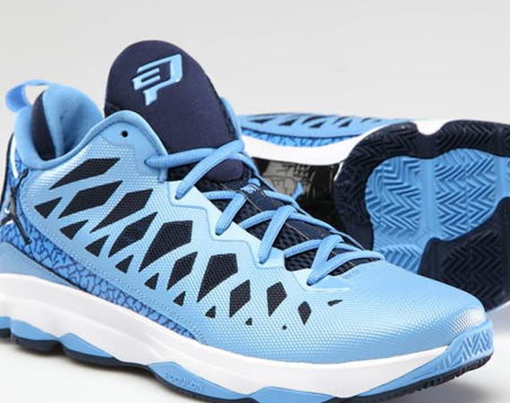 Jordan CP3.VI – UNC Tar Heels “Away” PE Jordan CP3.VI – UNC Tar Heels “Away” PE