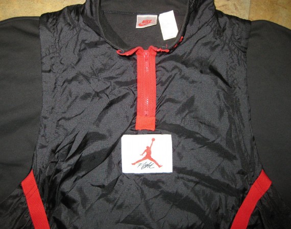 Vintage Gear: Air Jordan IV Flight Pullover Vintage Gear: Air Jordan IV Flight Pullover