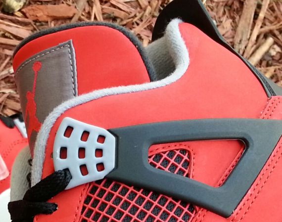 Air Jordan IV Retro: Fire Red – White – Black – Cement Grey