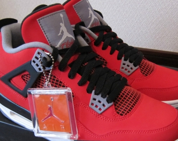 Air Jordan IV: “Fire Red Nubuck” on eBay Air Jordan IV: “Fire Red Nubuck” on eBay