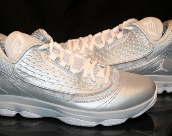 Jordan CP3.VI AE: Metallic Silver White Jordan CP3.VI AE: Metallic Silver White