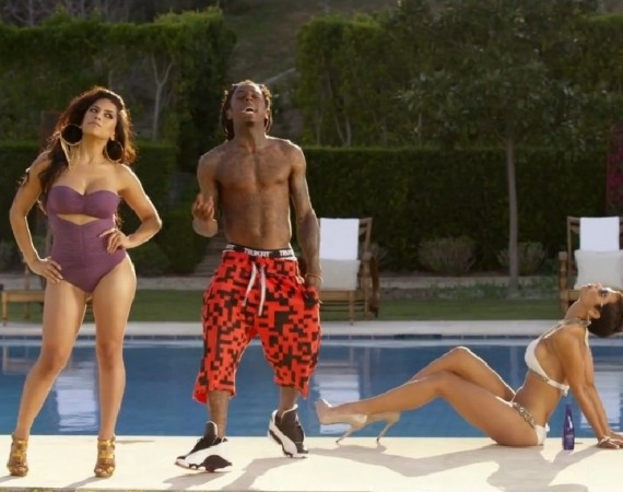 Lil Wayne Wearing Air Jordan XIII He Got Game