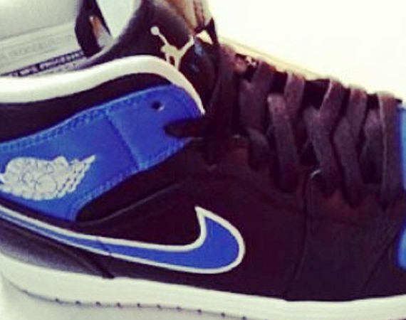 Air Jordan 1 Mid: 