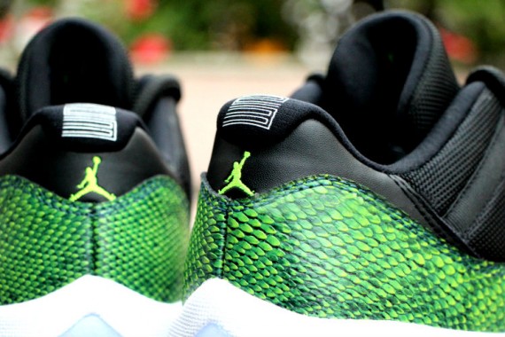 jordan 11 snake skin high