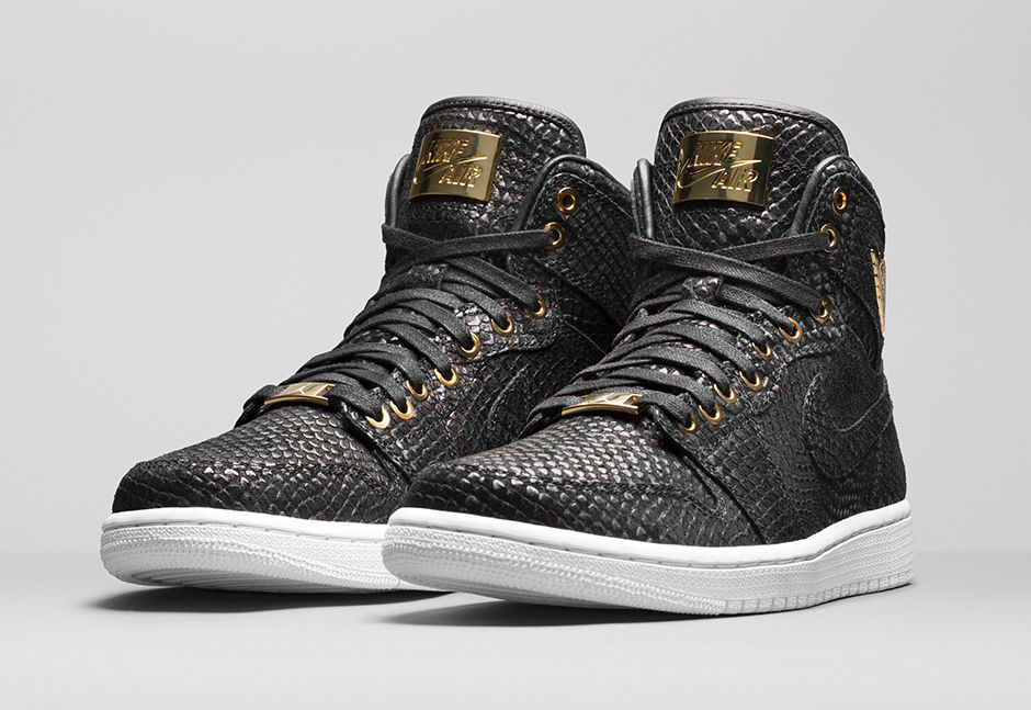nike com just canceled air jordan 1 og high and pinnacle crying jordan christmas sweater