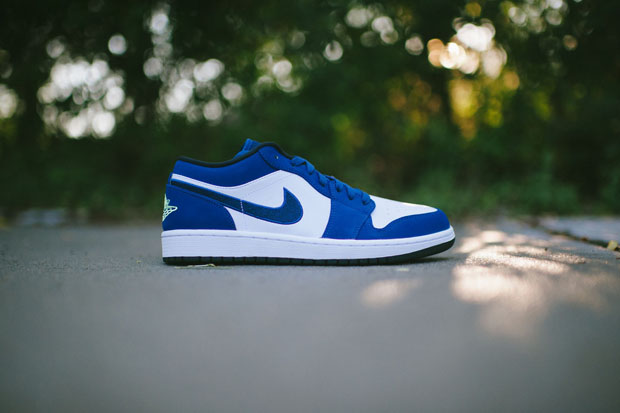 air jordan green blue