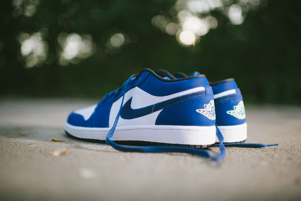 greenish blue jordans