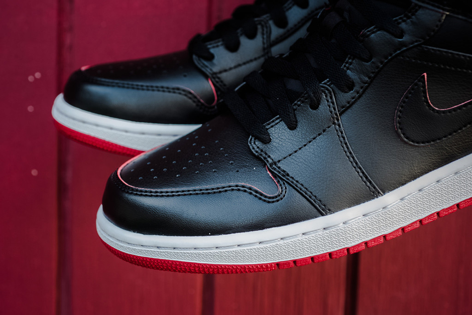 jordan air jordan 1 mid red black