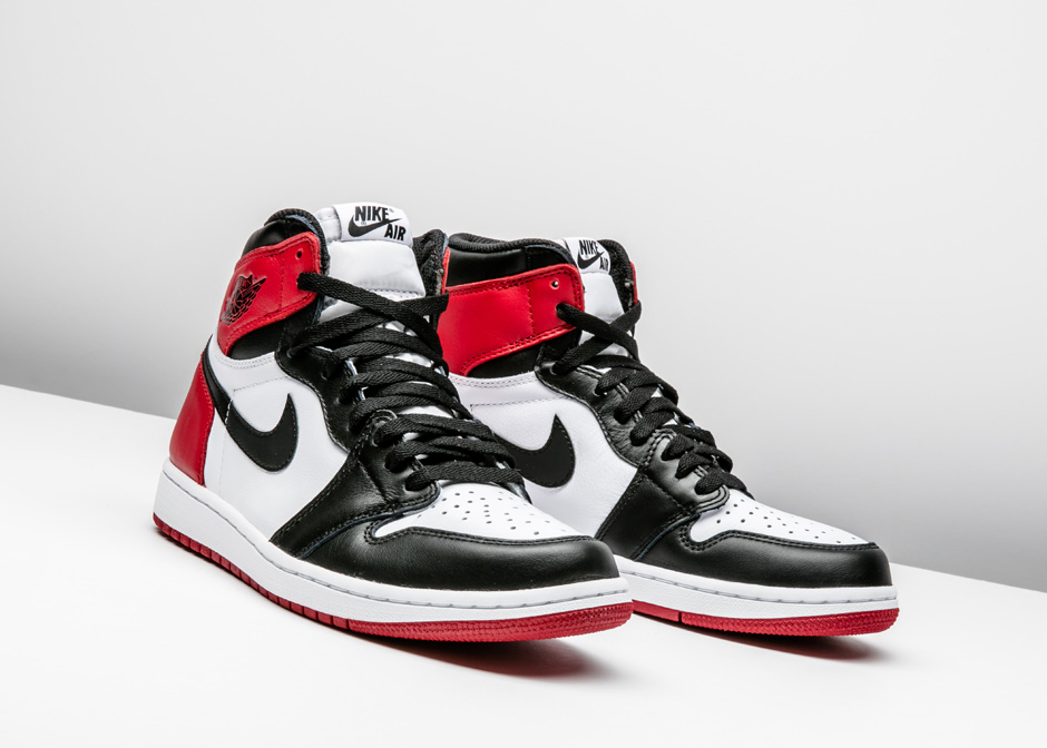 Air Jordan 1 Black Toe Air Jordan 1 Black Toe